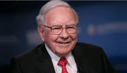 巴菲特“最大失败之一”：账面没了50%！但股神仍是股神，已大赚近60%，发生了什么？