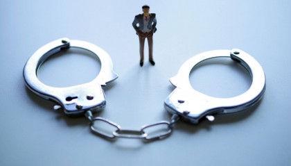 湖南机场集团董事长邱继兴涉性侵案 已被刑拘