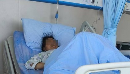 护士发错药致患者误服数日,医院:护士未认真执行医疗规范制度