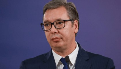 俄媒:拉脱维亚和立陶宛禁止武契奇乘机飞越其领空前往俄罗斯