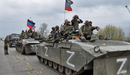 普京的报复有点猛,800枚航空炸弹从天而降!泽连斯基无计可施