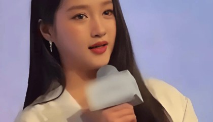 关晓彤媒体前正式回应分手,一句话让网友看清楚!7年不是恋爱脑