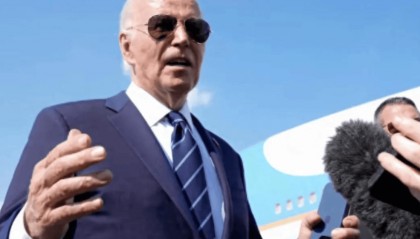 拜登情绪彻底失控!万没料到,收到逮捕令的不止内塔尼亚胡