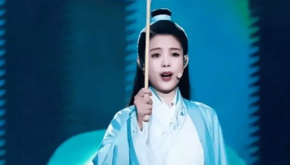 陈丽君为说错话落泪道歉:以后一定让嘴和脑子在同一战线上