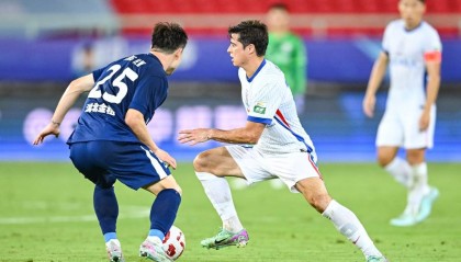 足协评议：申花特谢拉犯规漏判红牌 亚泰争议点球无误