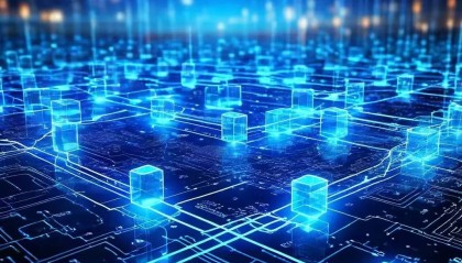 区块链与NFT开发之间的关系紧密相连，它们共同推动了数字资产领域的发展