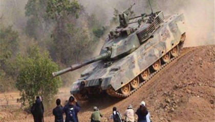 还想再打?50万大军压境!印度光辉战机下月参战,停火没有终止日期