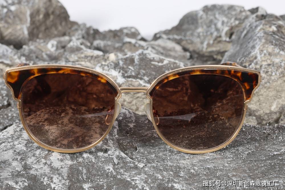 深圳眼镜工厂：什么是镜片阿贝数