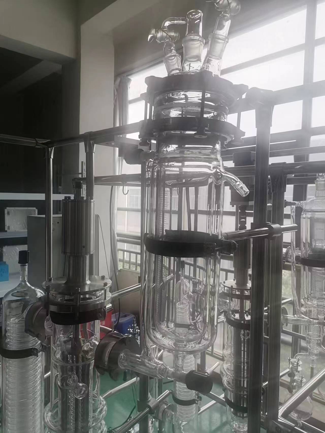 分子蒸馏技术发展史、应用、原则和原理